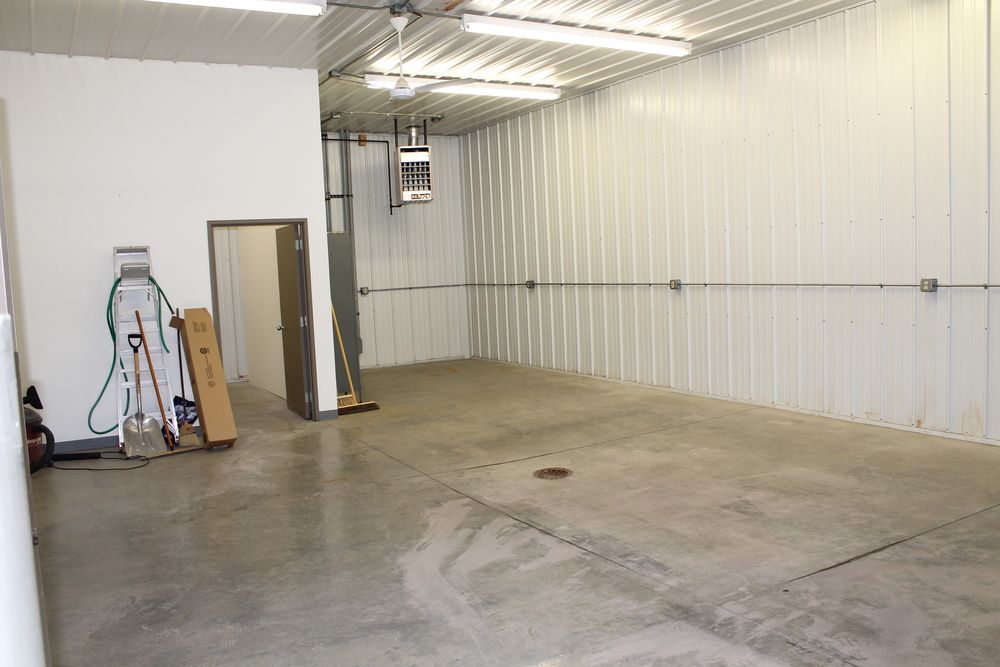 Industrial For Lease: 1810 Rand Rd, Rapid City, SD 57702